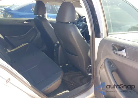 2012 Volkswagen Jetta 2.5L Se z USA, uszkodzony, nr VIN 3VWDX7AJ4CM313435